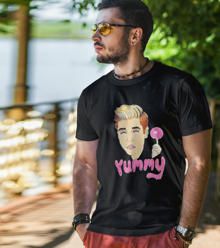 Yummy Justin Bieber Cartoon Face Lollipop T-Shirt