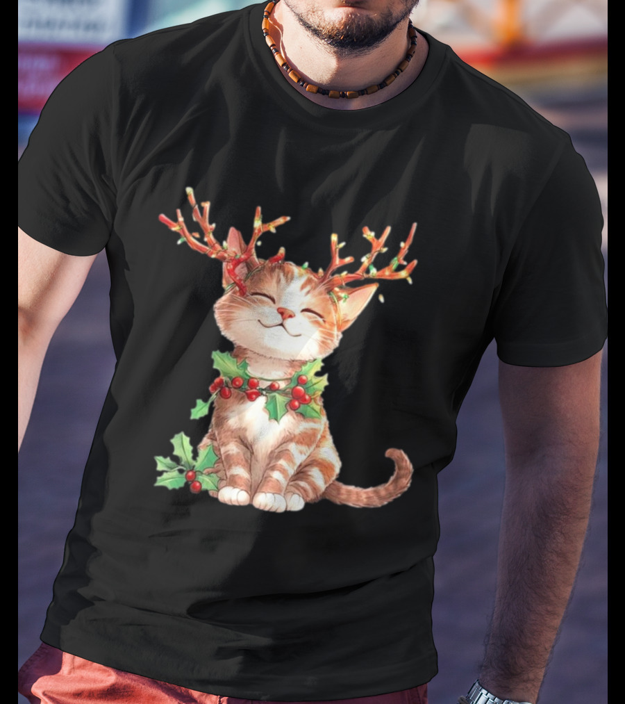 Cute Cat With Reindeer Antlers And Christmas Tree Lights T-Shirt