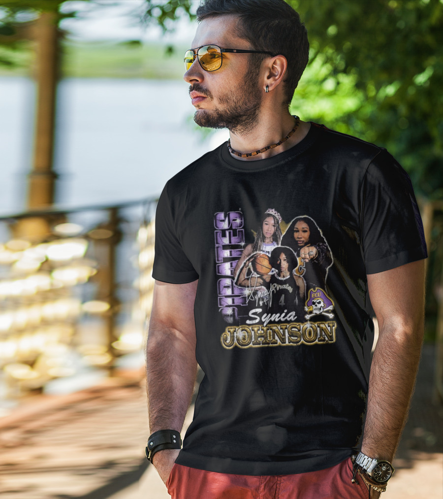 East Carolina Pirates Synia Johnson #4 ECU 90s Style Graphic Signature T-Shirt