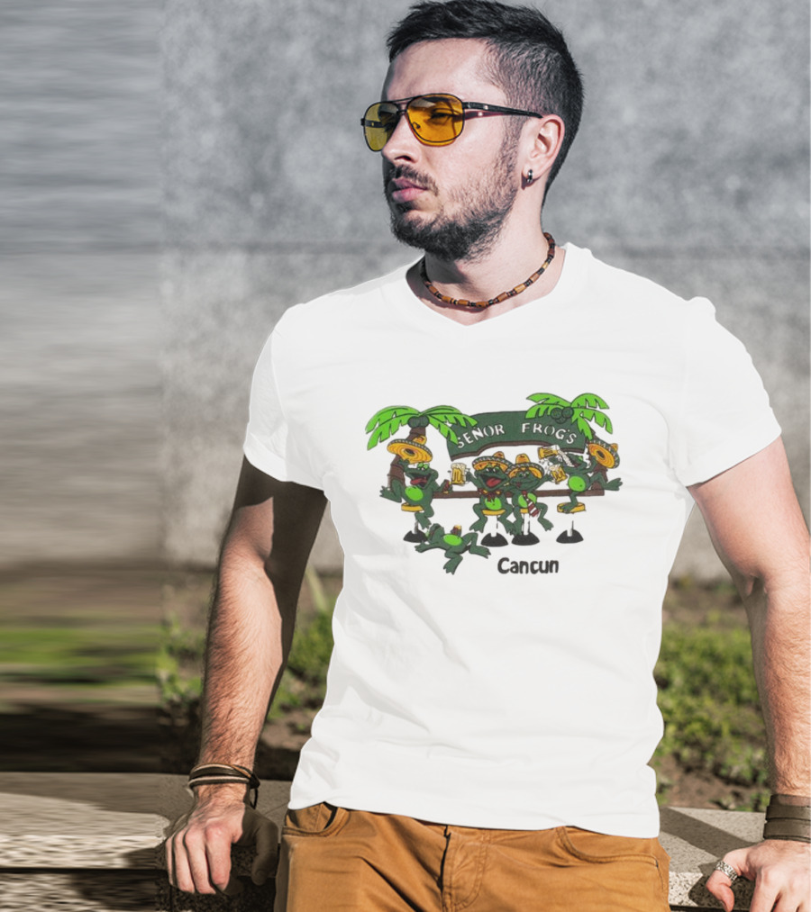Señor Frog’s Cancun Mexico Palm Trees And Frogs With Sombreros T-Shirt