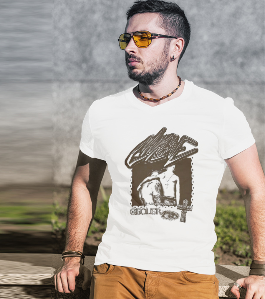 Geolier Chiagne Na Pecché Chiagne Cross Tattoo T-Shirt