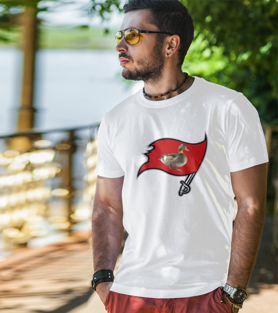 Tampa Bay Duckaneers New Buccaneers Parody Logo Flag T-Shirt