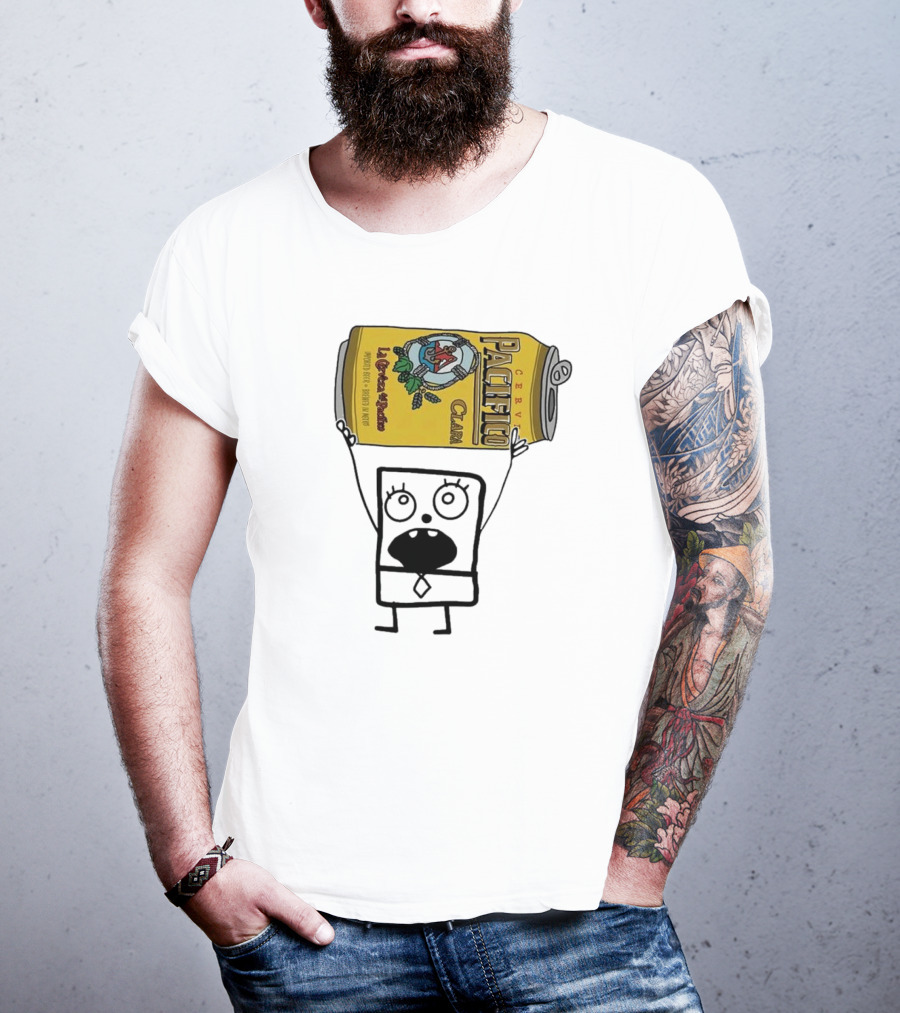 Doodlebob Holding Pacifico Clara La Cerveza Del Pacifico Beer Can T-Shirt