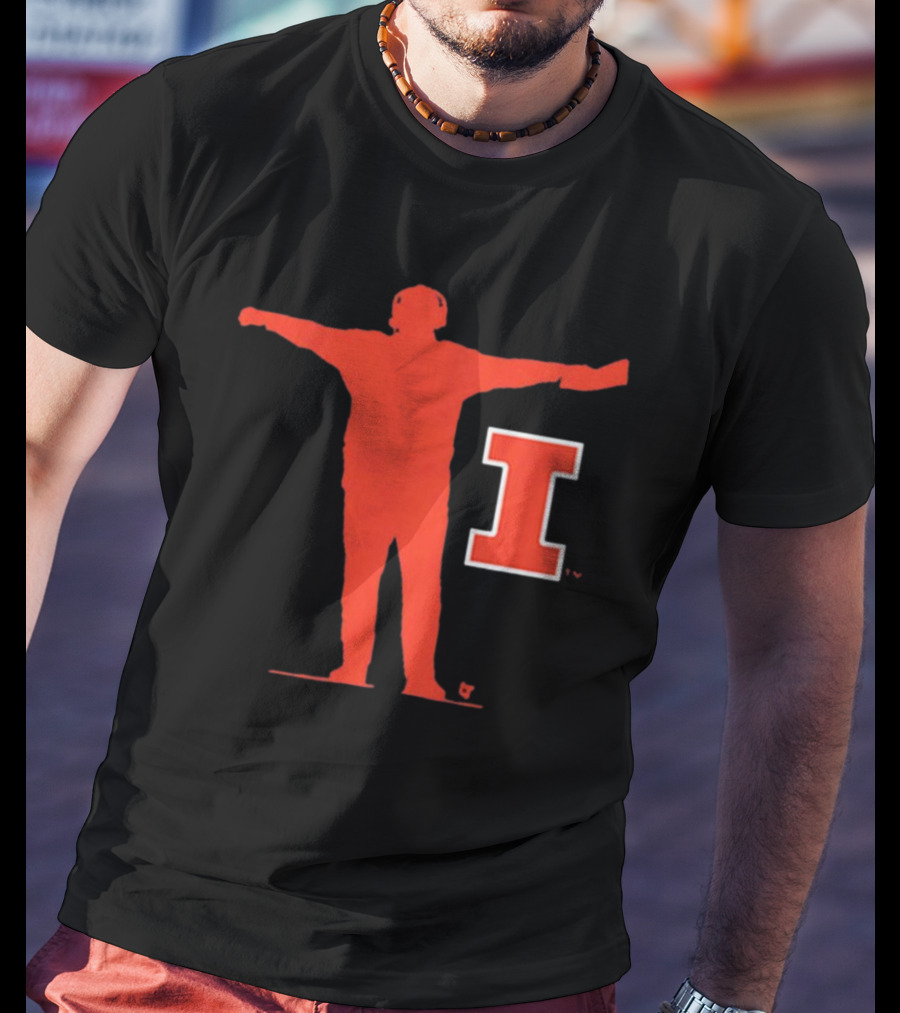 Illinois Fighting Illini Football Coach Silhouette And Iconic I T-Shirt