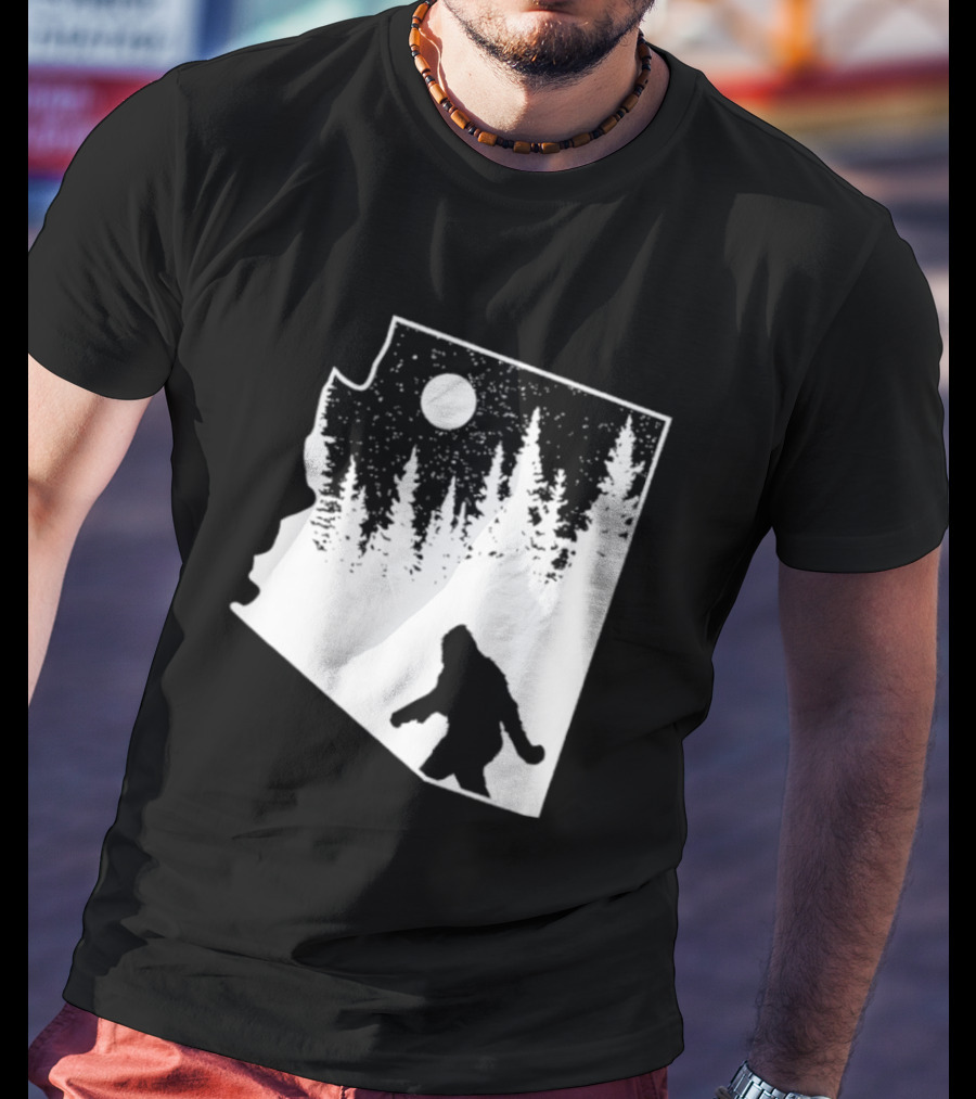 Bigfoot Arizona Pride Sasquatch Funny Arizona Map Forest Moon T-Shirt