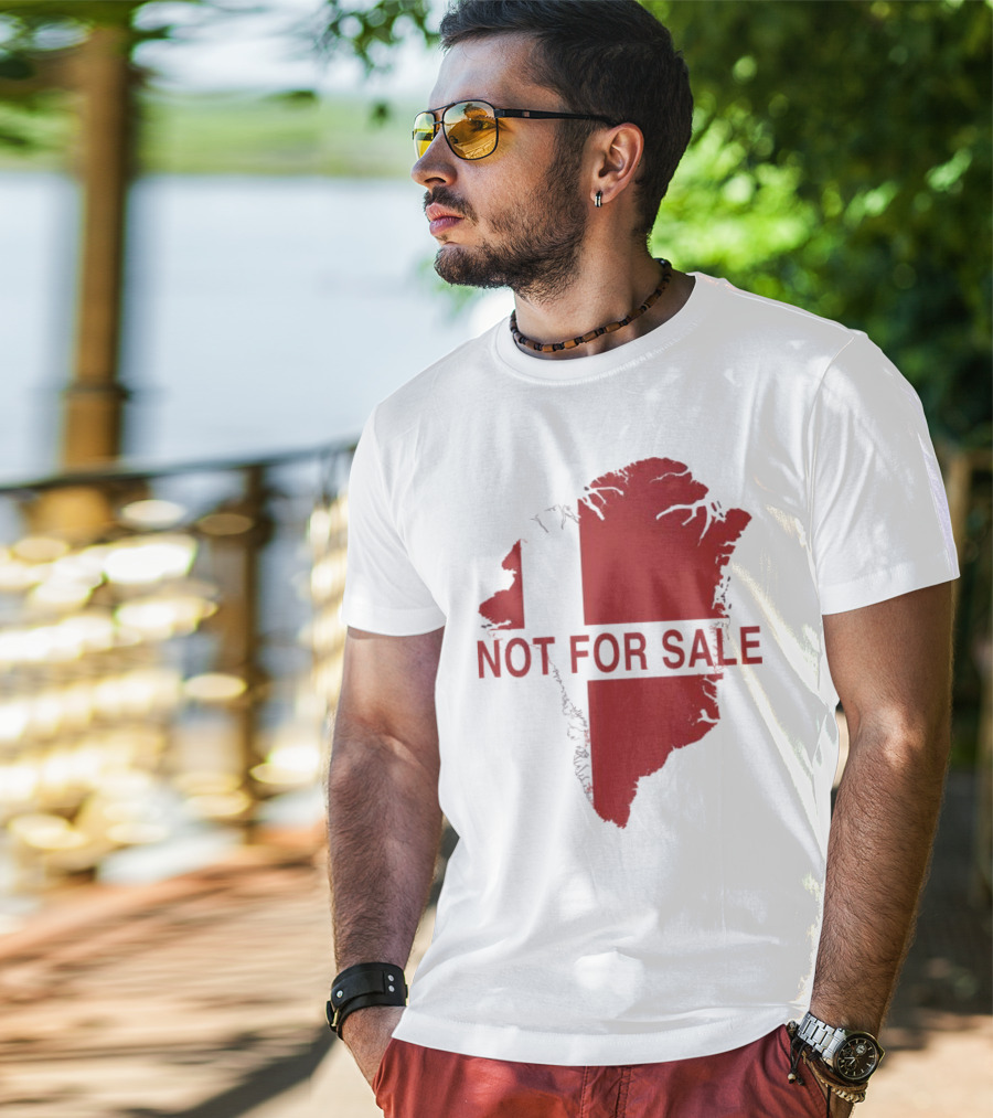 Greenland Not For Sale 2025 Red Map Protest T-Shirt