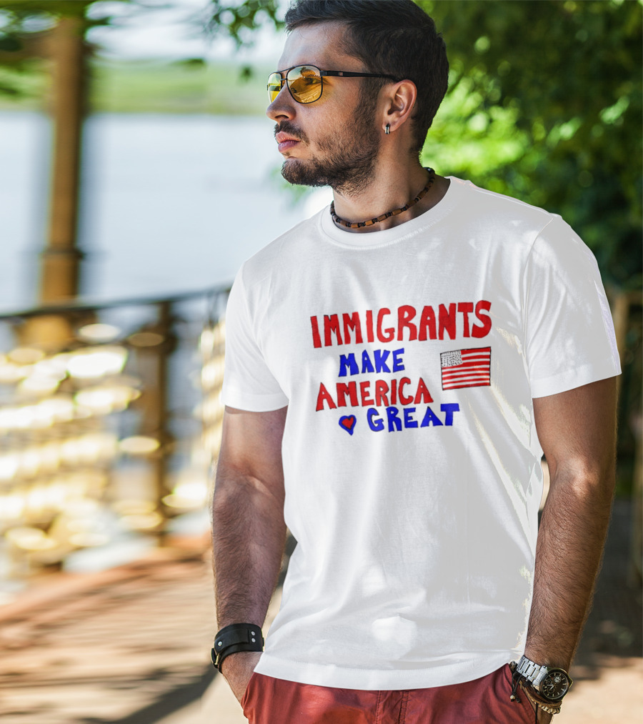 Immigrants Make America Great Heart Flag 2025 T-Shirt