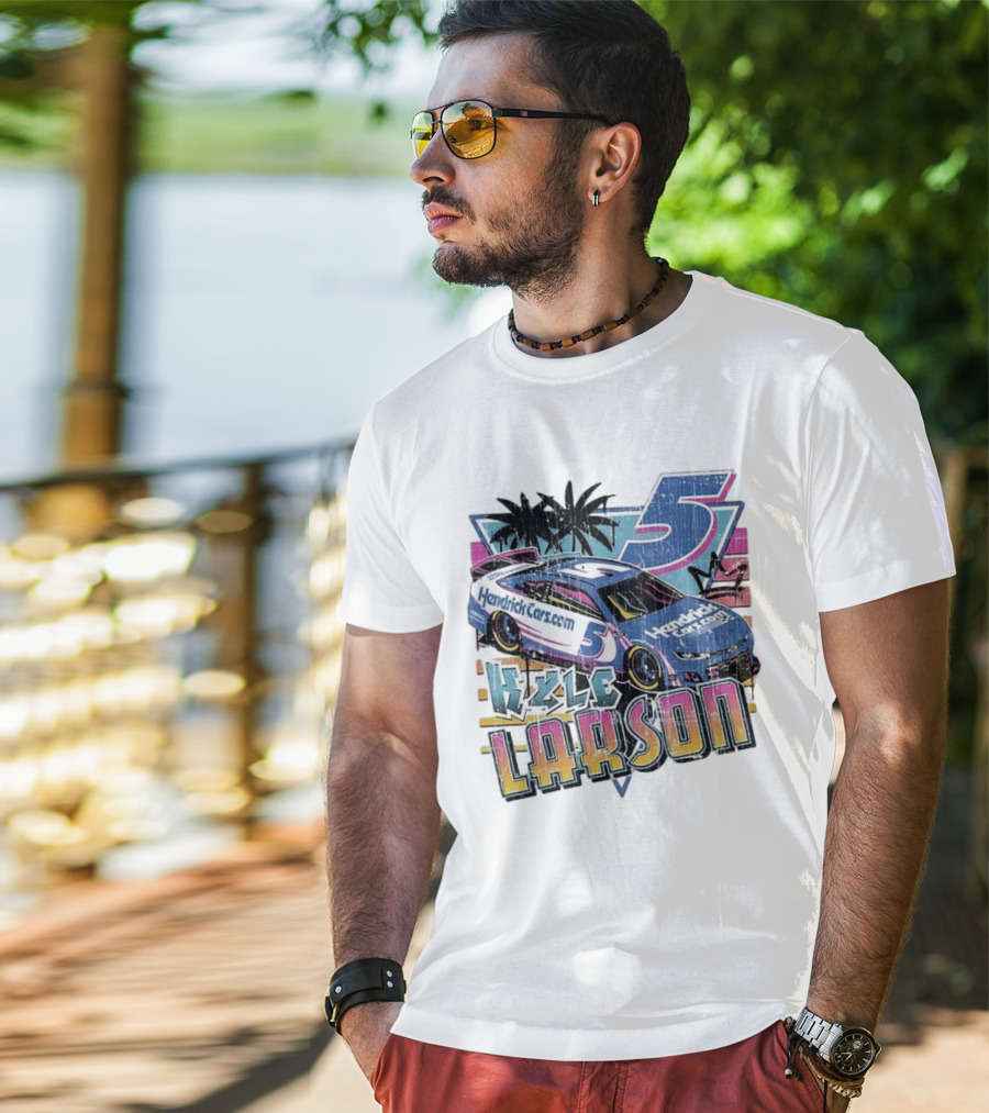 Kyle Larson Hendrickcars.com Racing Car Palm Trees Sunset Retro Style T-Shirt