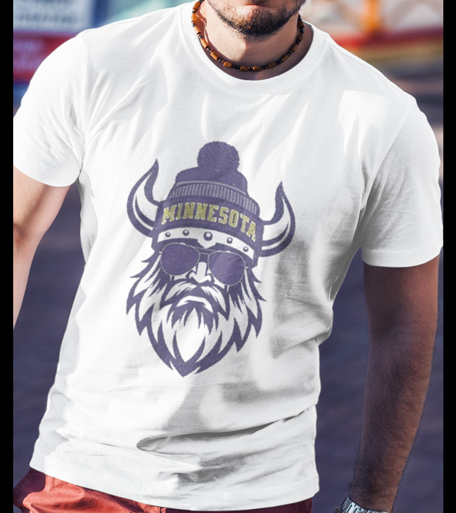 Minnesota Viking Beanie And Sunglasses Football Fan Icon T-Shirt