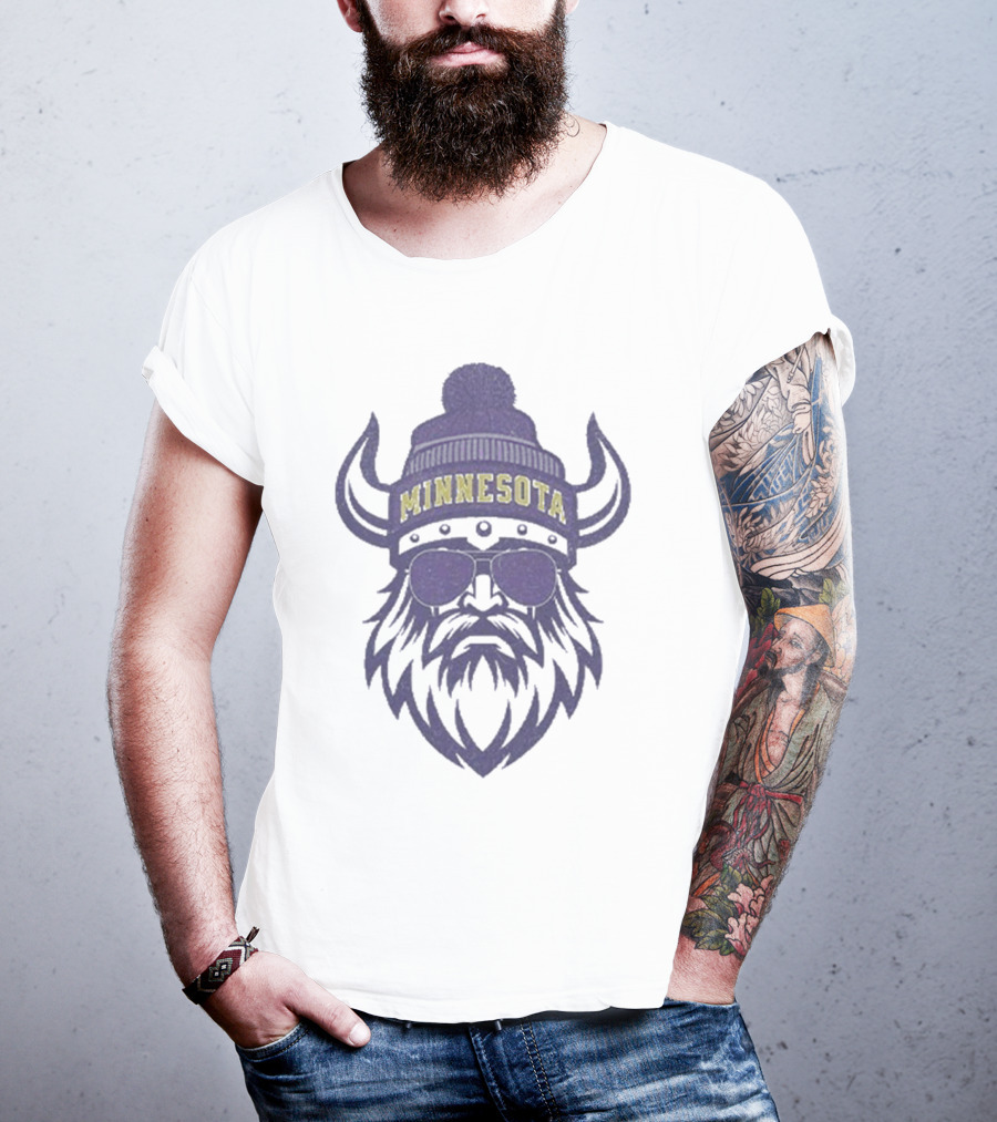 Minnesota Viking Beanie And Sunglasses Football Fan Icon T-Shirt