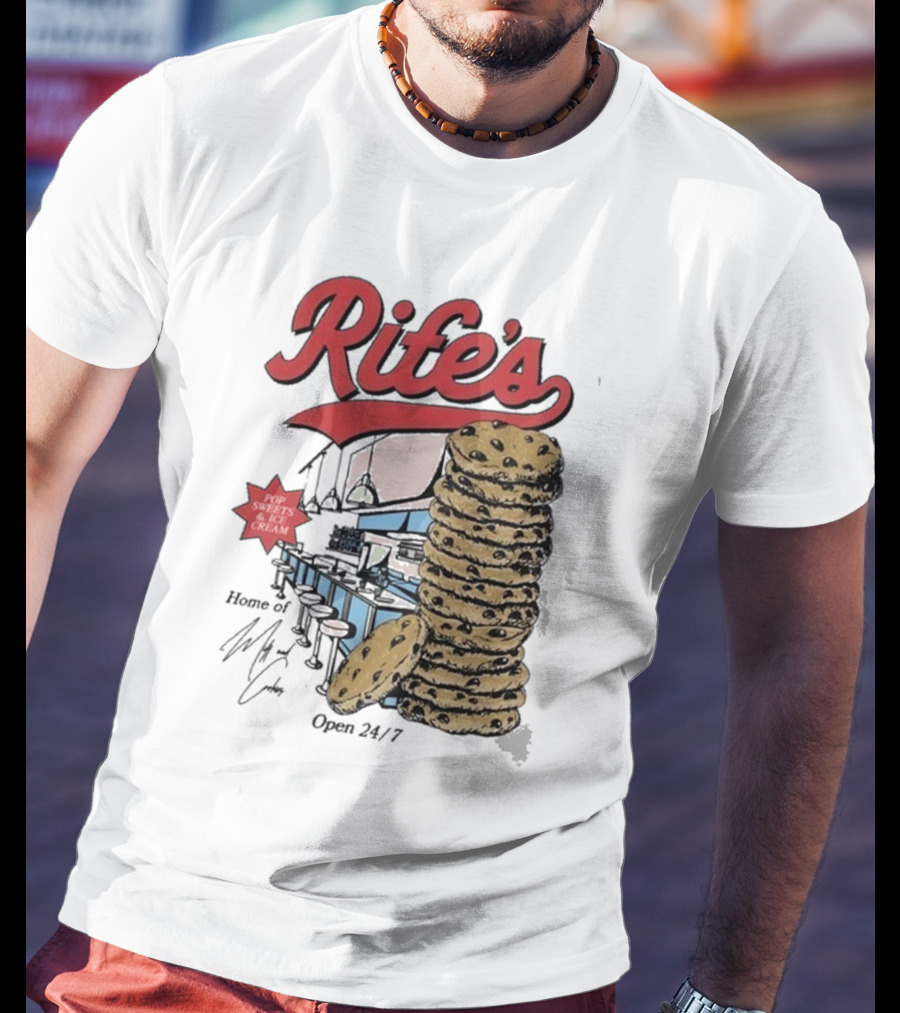 Rife's Diner 2025 Cookie Stack Retro Style T-Shirt