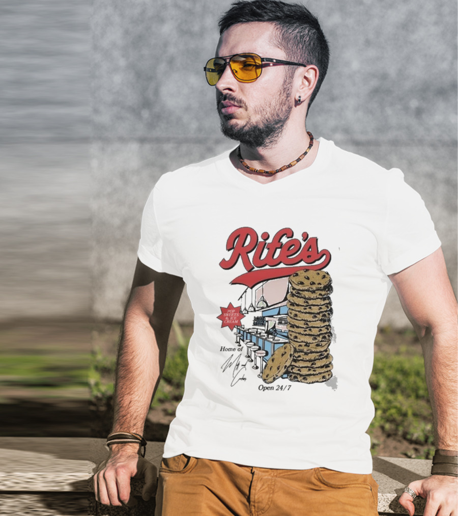 Rife's Diner 2025 Cookie Stack Retro Style T-Shirt