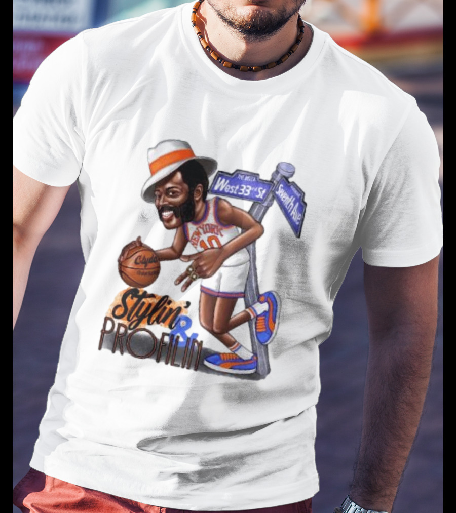 West 33rd St Seventh Ave Clyde Stylin Profilin New York Knicks Walt Frazier T-Shirt
