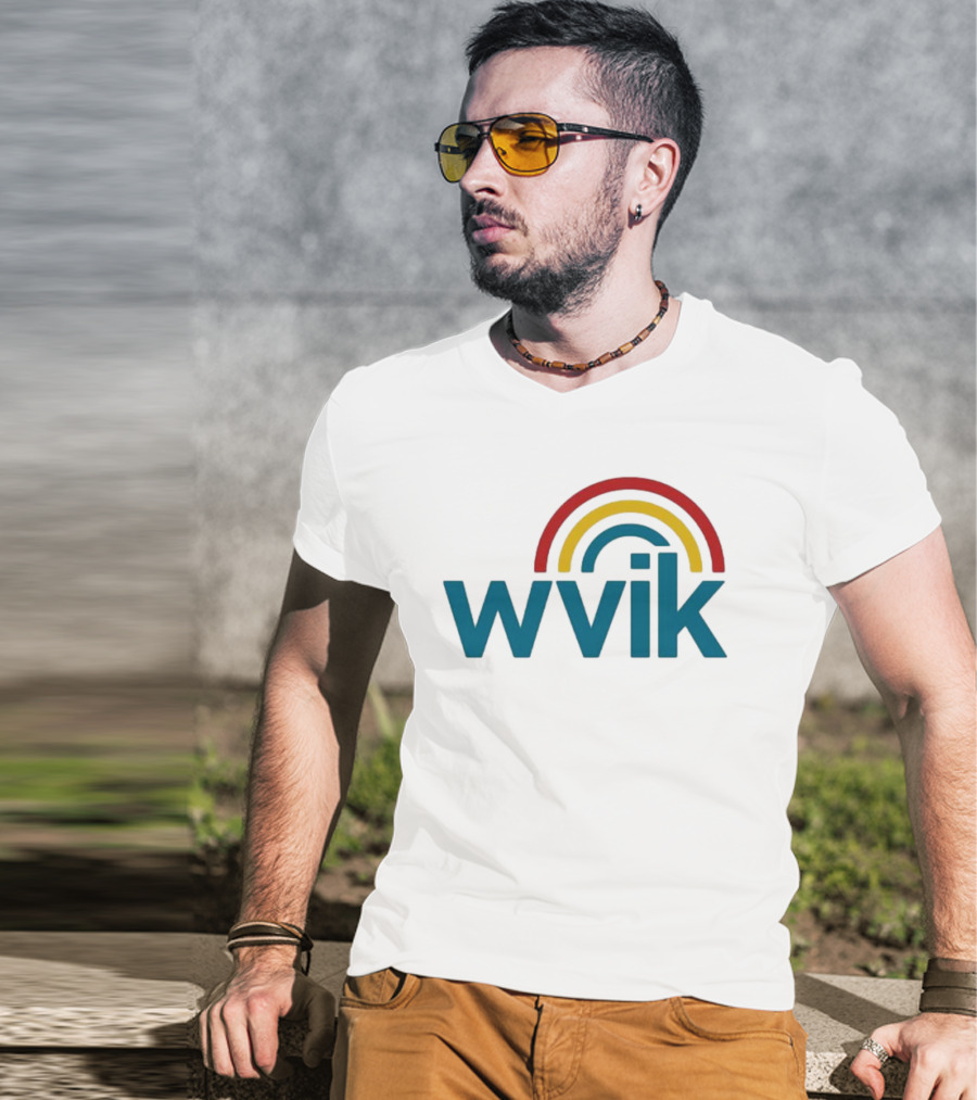 WVIK Rainbow Vintage Retro Style T-Shirt