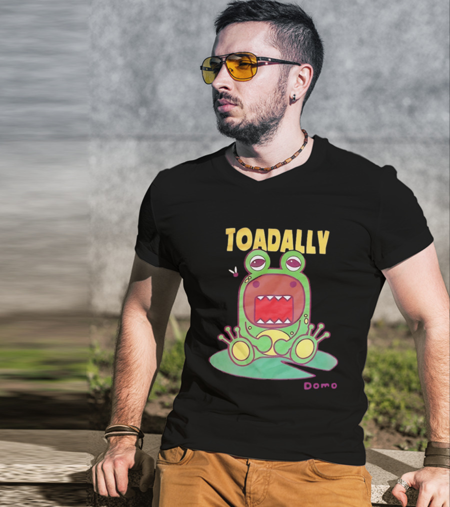 Toadally Domo Cartoon Frog With Red Mouth And Butterfly T-Shirt