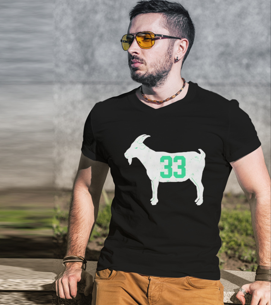 Larry Bird Goat 33 Boston Celtics St Patrick's Day Basketball T-Shirt