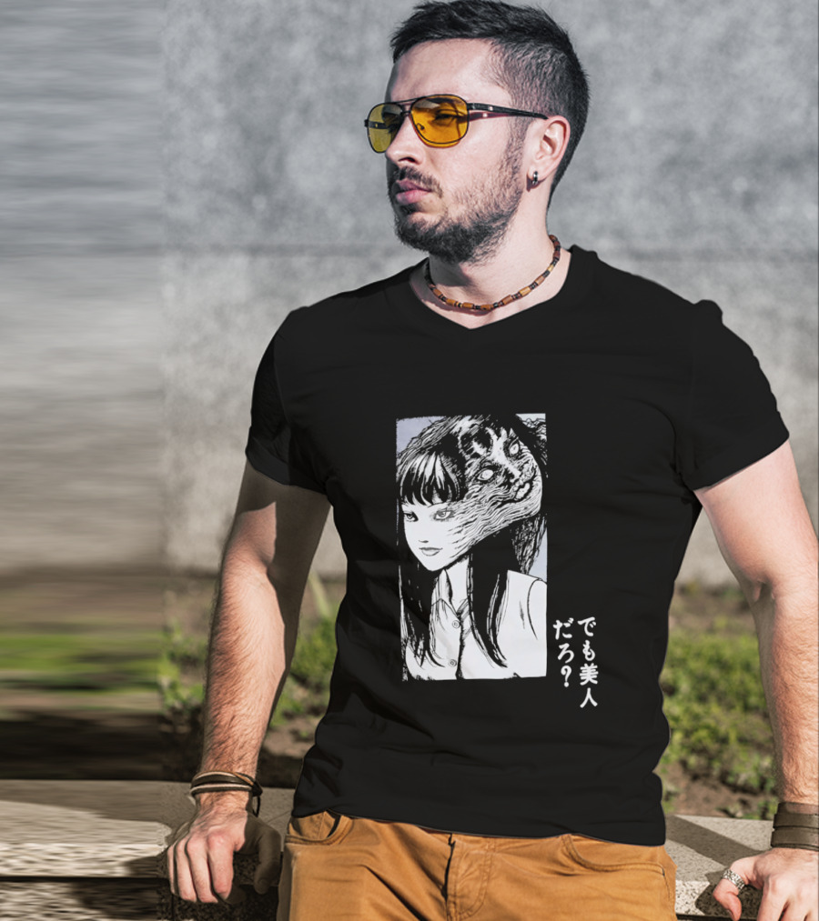 Junji Ito Tomie Horror Manga Aesthetic ? T-Shirt