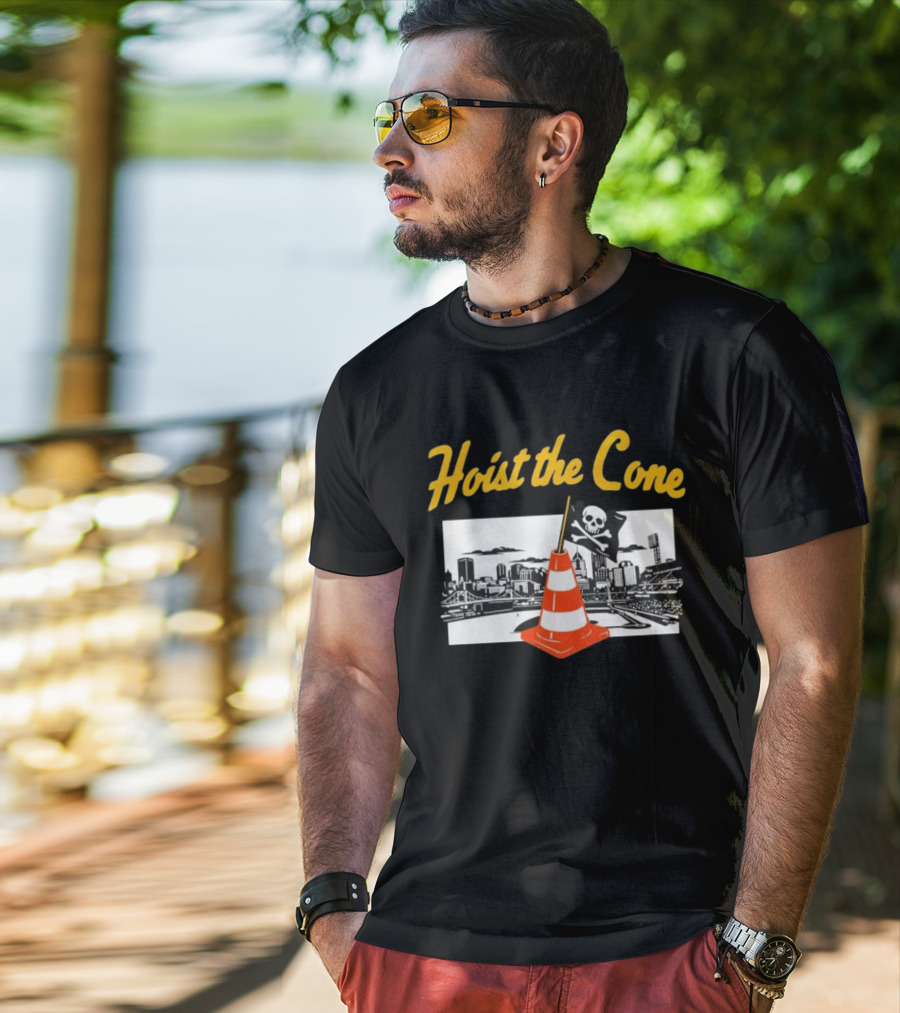 Pittsburgh Pirates Hoist The Cone Baseball Skyline Skull Flag T-Shirt