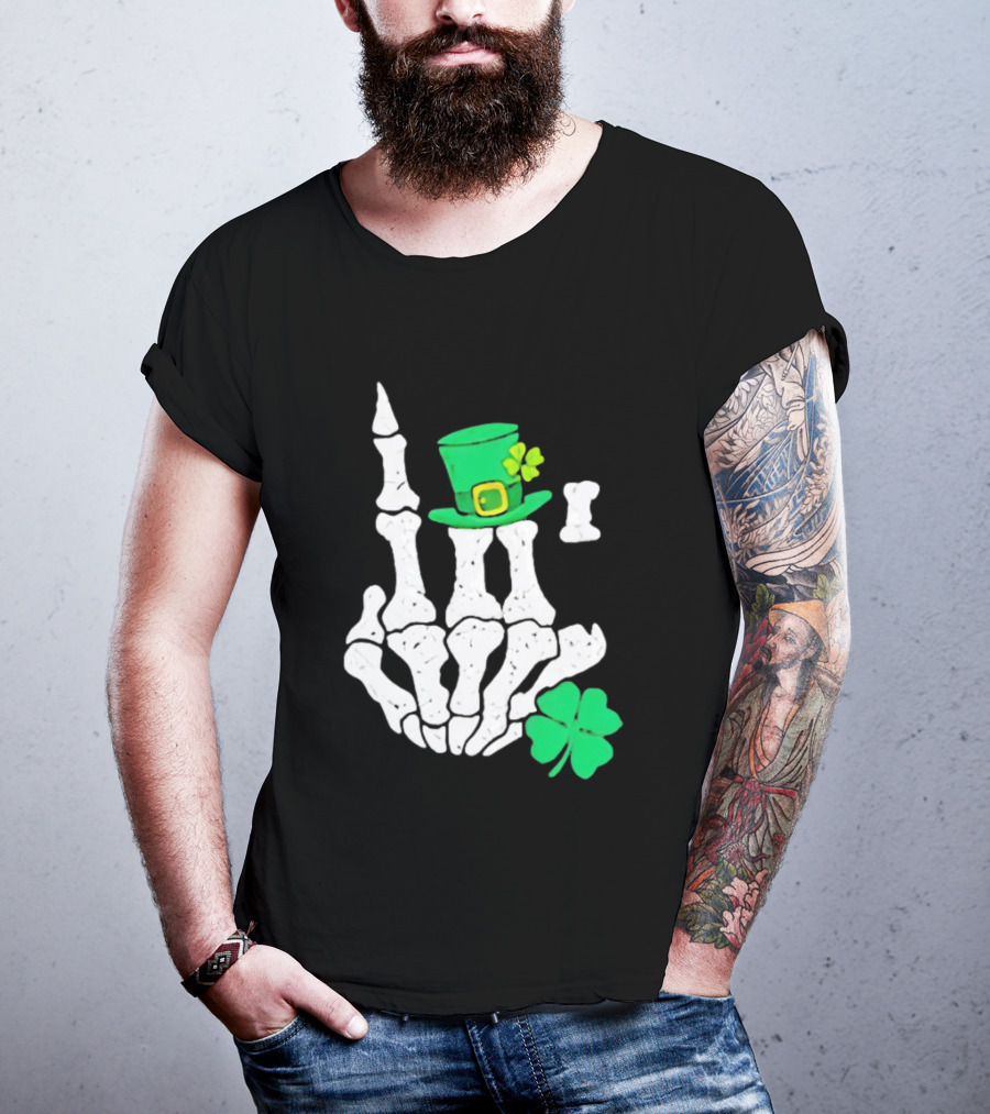 Skeleton Hand With Leprechaun Hat And Shamrock St Patricks Day T-Shirt