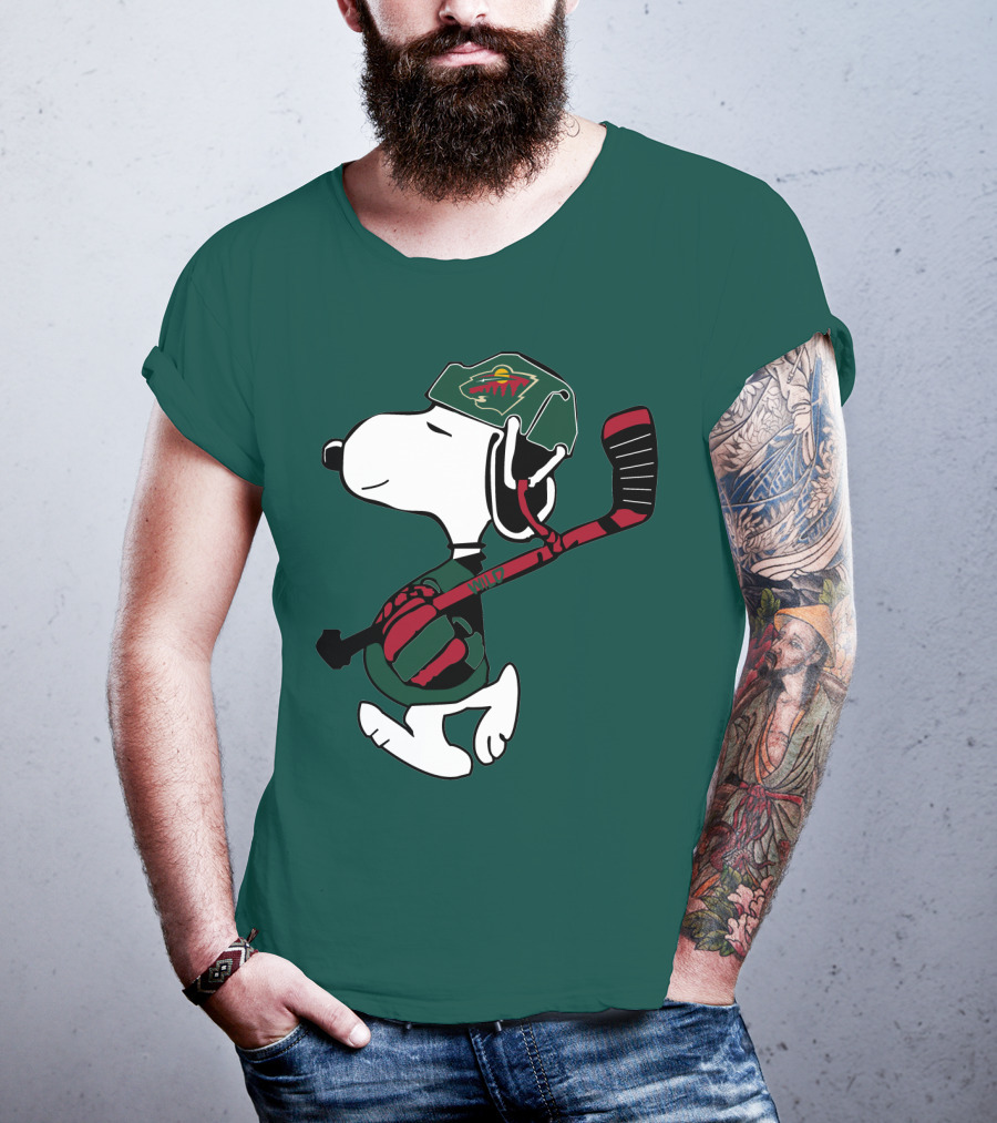 Minnesota Wild Snoopy Hockey T-Shirt