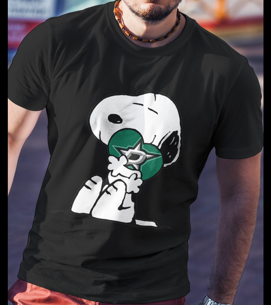 Snoopy Dallas Stars Hugging Nhl Hockey T-Shirt