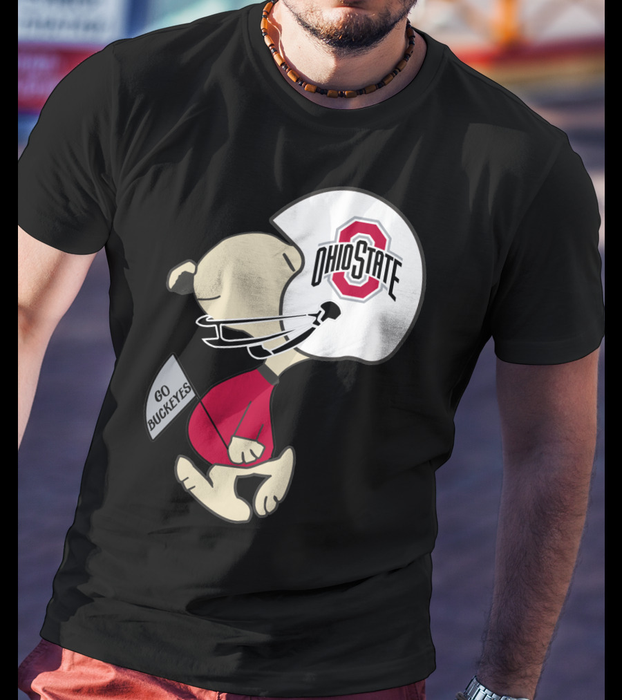 Snoopy Ohio State Buckeyes Go Buckeyes Football Helmet T-Shirt