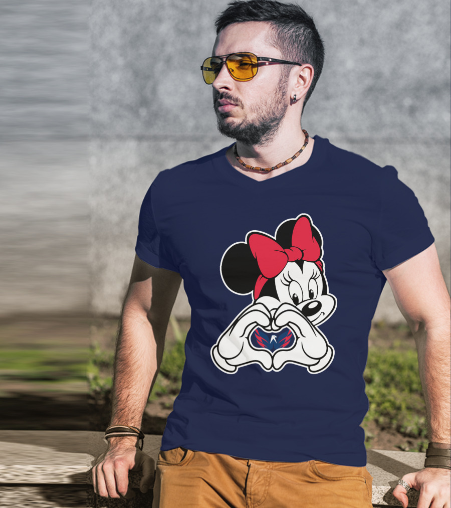 Minnie Mouse Heart Hands Washington Capitals T-Shirt