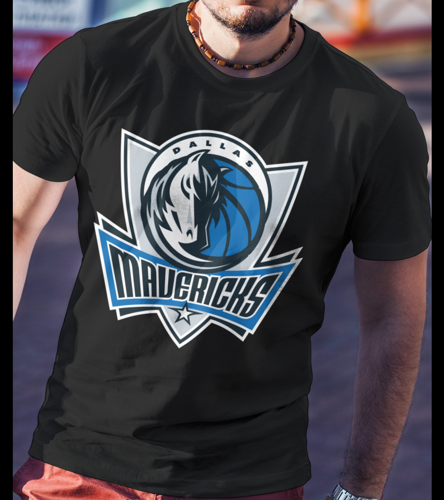 Dallas Mavericks Basketball Team T-Shirt