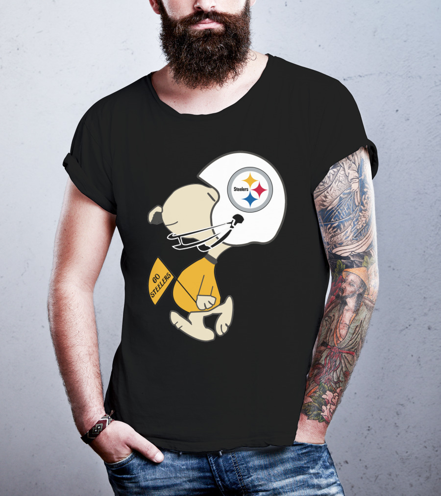 Snoopy Go Steelers Pittsburgh Steelers Football Helmet T-Shirt
