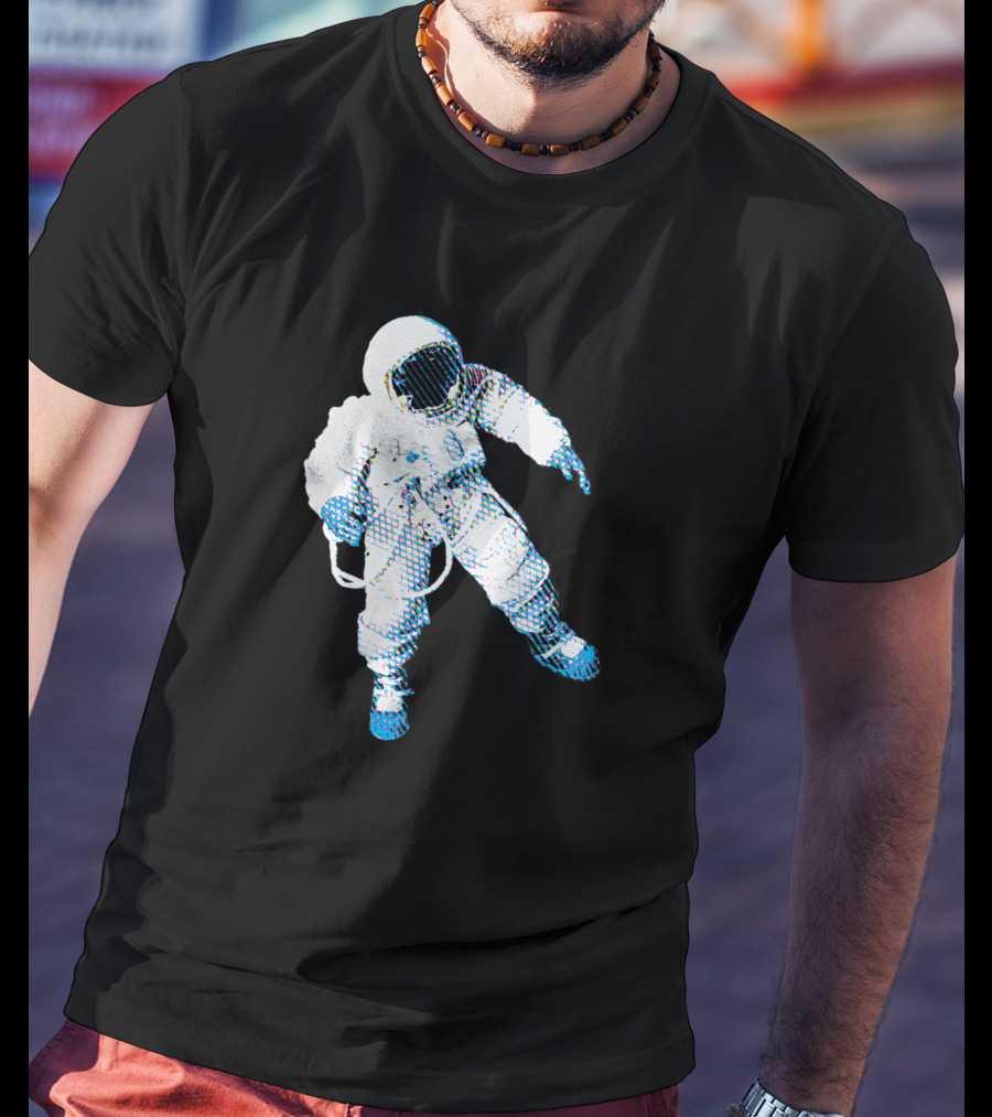Astro 1015248 Astronaut Floating Spacesuit T-Shirt