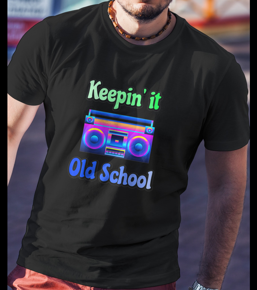 Keepin' It Old School 90s Music Retro Boom Box T-Shirt