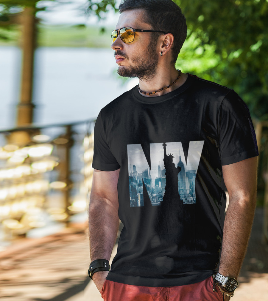 NY New York City Skyline Statue Of Liberty T-Shirt