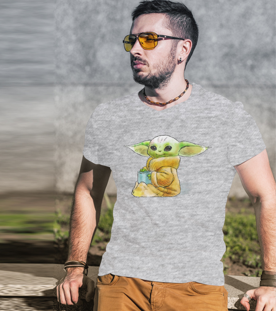 Star Wars The Mandalorian The Child Baby Yoda Drinking Soup T-Shirt