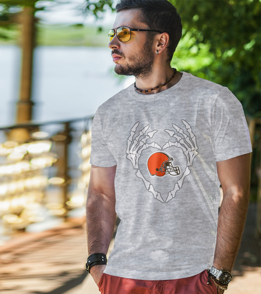 Cleveland Browns Helmet Skeleton Heart T-Shirt