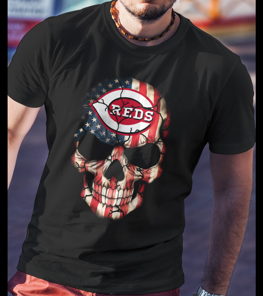 Reds American Flag Skull T-Shirt