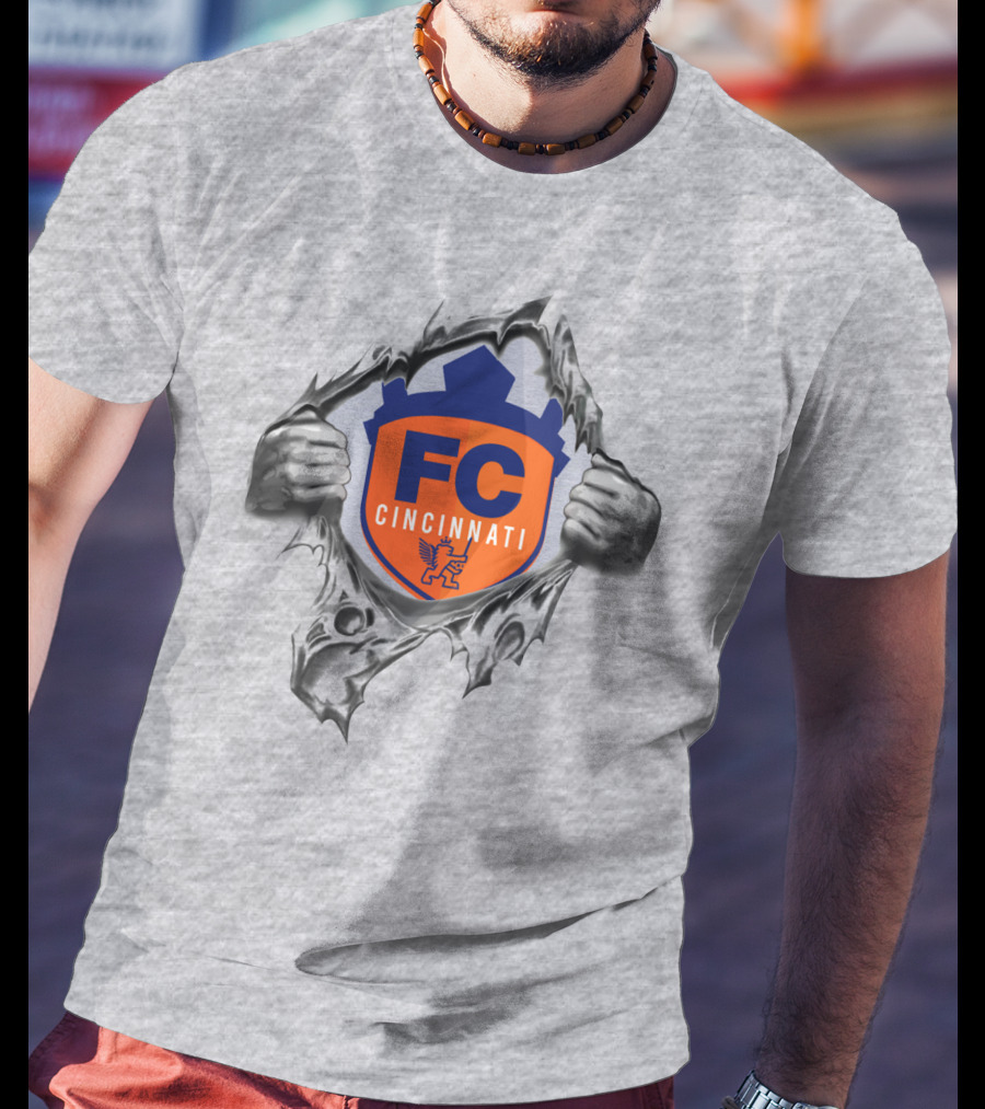 Fc Cincinnati Shield With Tearing Hands Motif T-Shirt