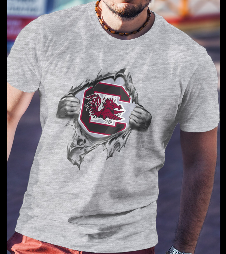 South Carolina Gamecocks C Logo Rooster Emblem Tear Effect T-Shirt