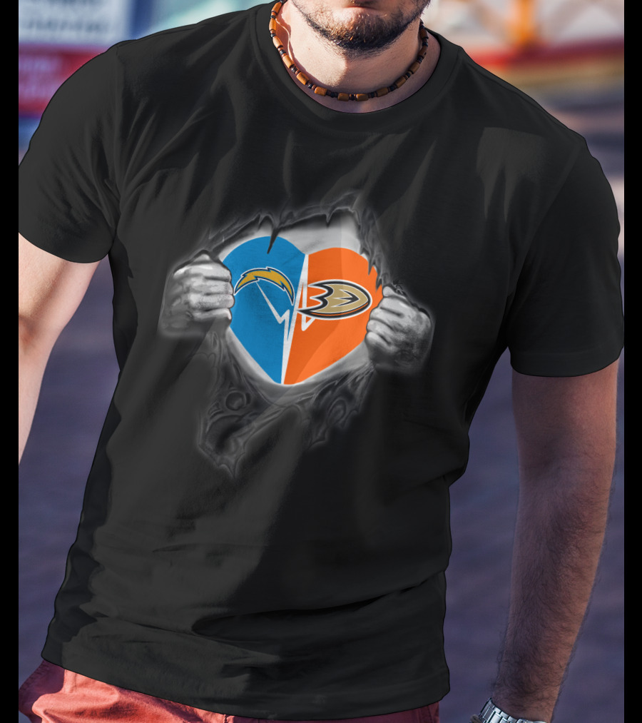 Chargers Anaheim Ducks Heart Hands T-Shirt