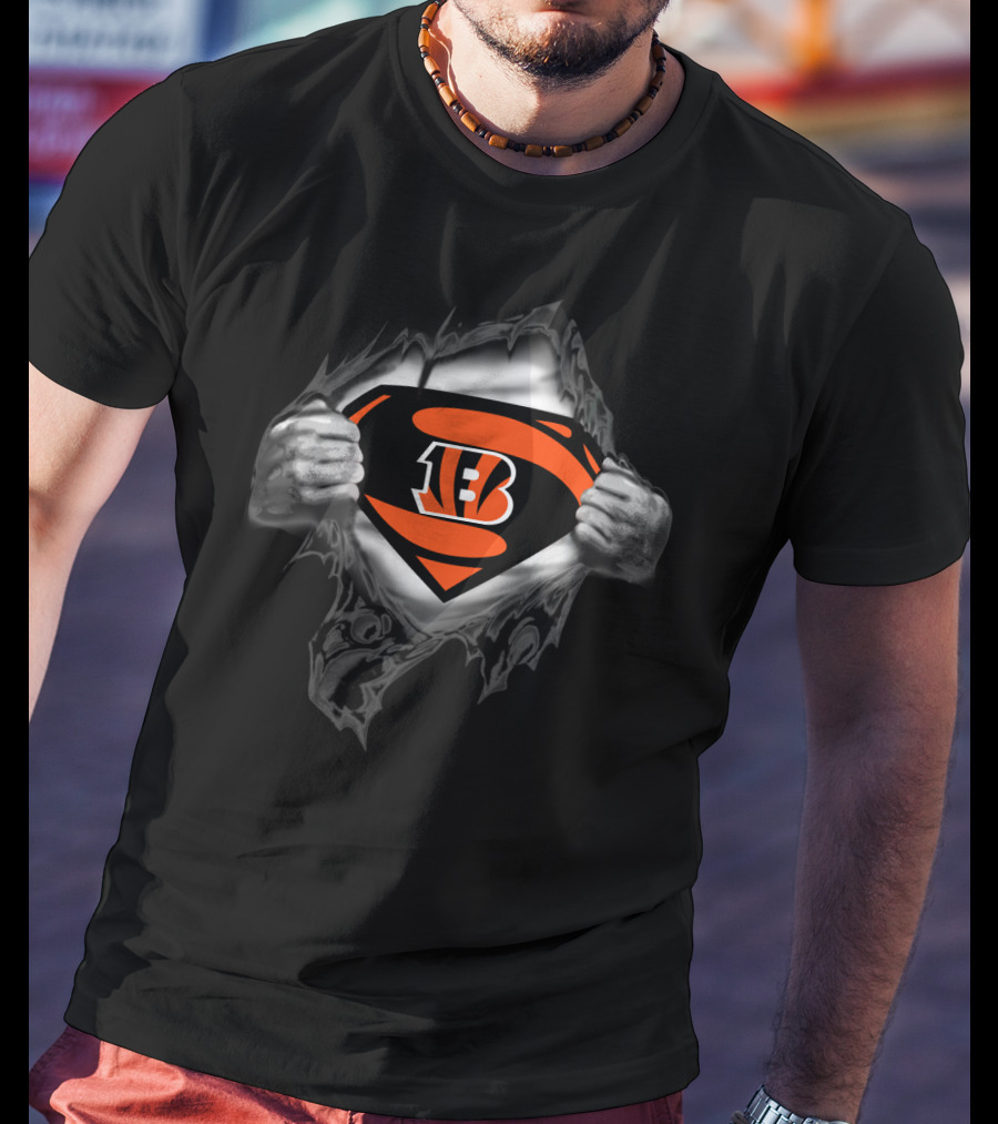 Cincinnati Bengals Super Fan Logo Reveal T-Shirt