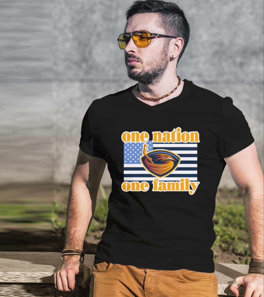 One Nation One Family Atlanta Thrashers Logo American Flag T-Shirt