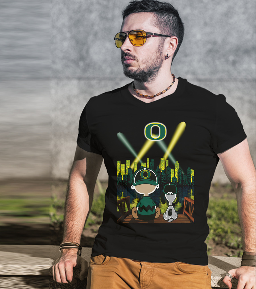 Oregon Ducks City Skyline Night Scene With O Logo And Lights T-Shirt
