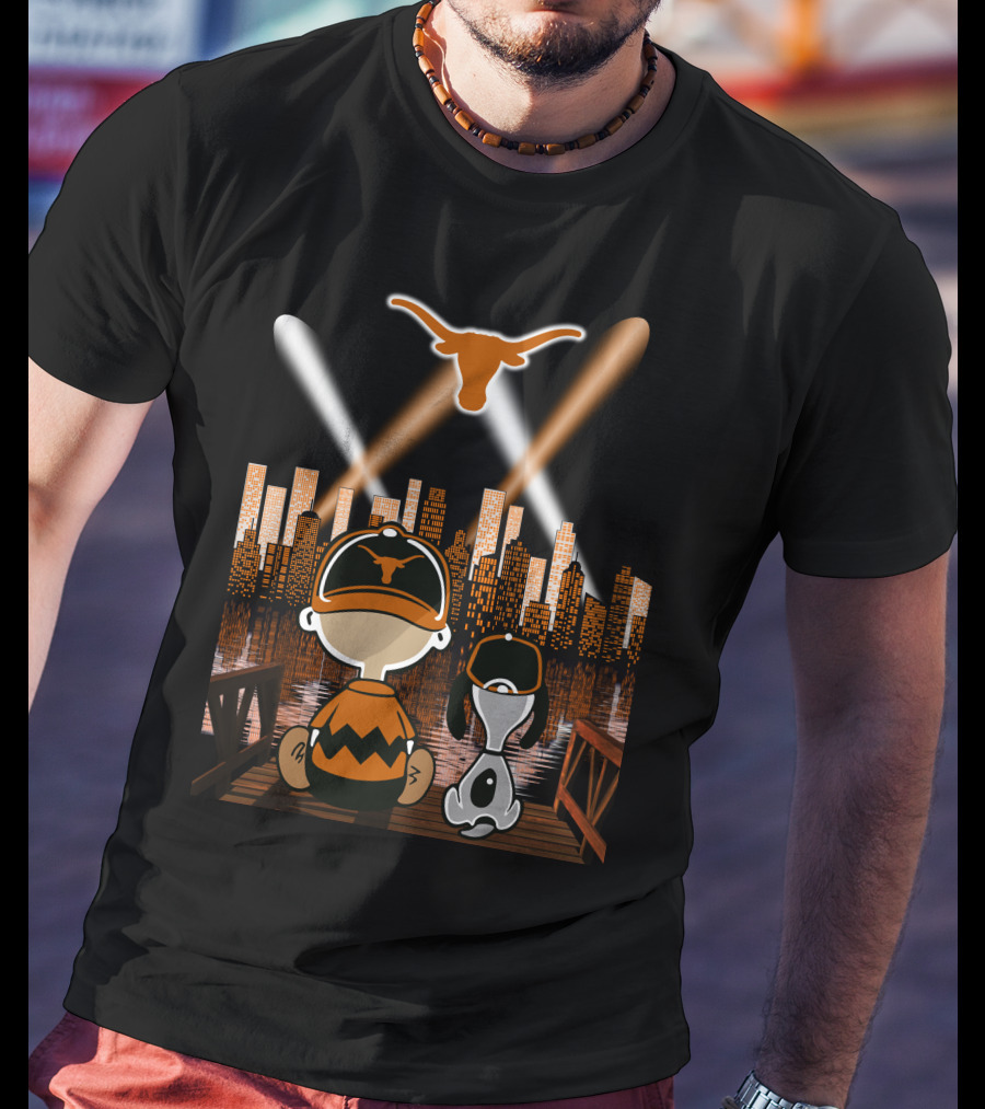 Texas Longhorns Peanuts City Skyline Night Scene T-Shirt