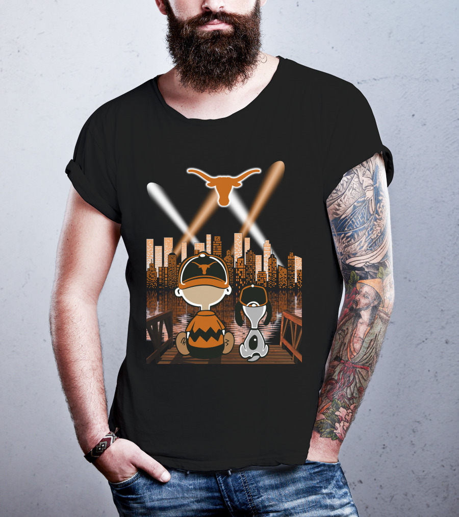 Texas Longhorns Peanuts City Skyline Night Scene T-Shirt