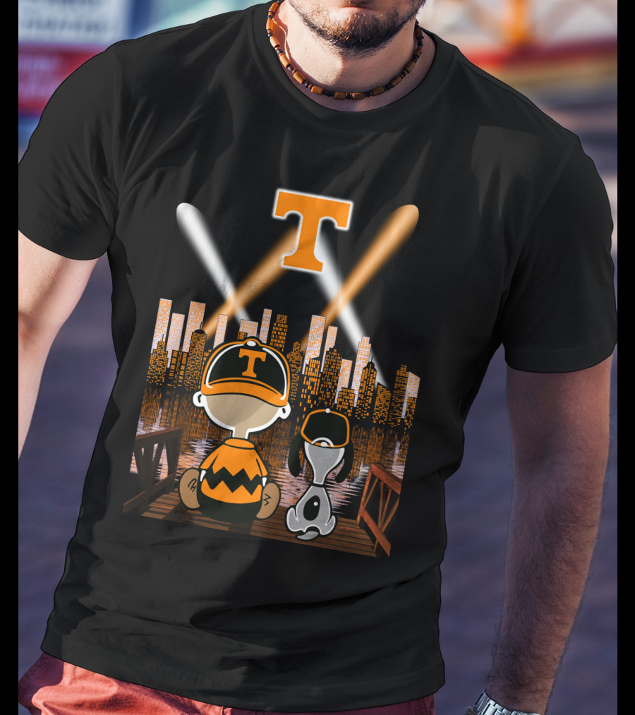 Tennessee Volunteers City Night Skyline With Iconic Cartoon Characters T-Shirt