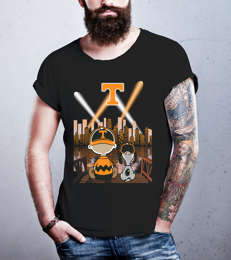 Tennessee Volunteers City Night Skyline With Iconic Cartoon Characters T-Shirt