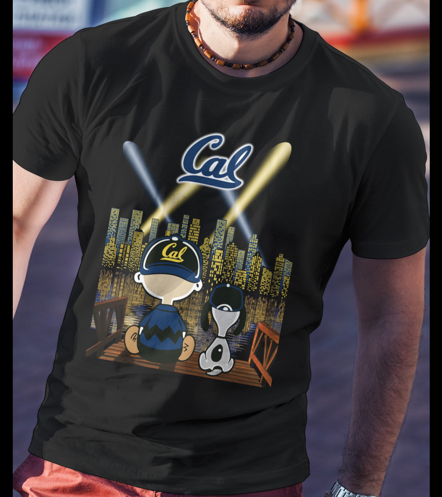 Cal Golden Bears Night Skyline With Dog And City Lights T-Shirt