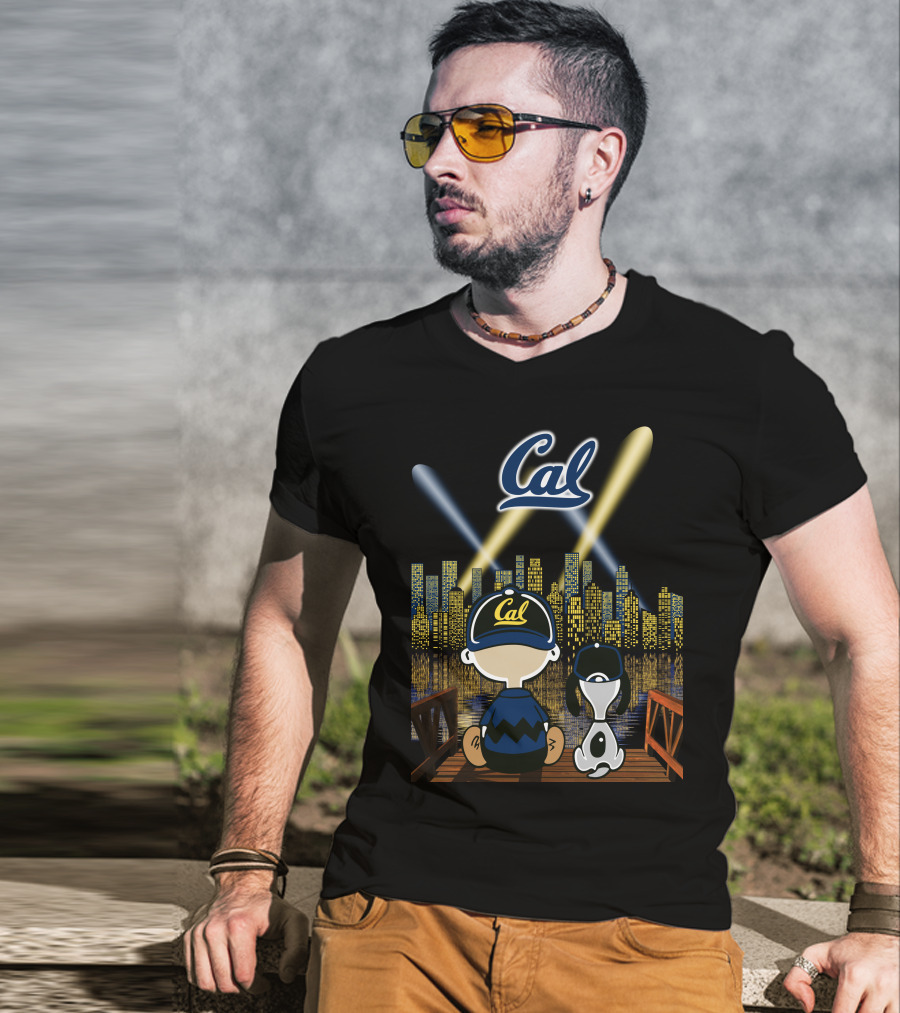 Cal Golden Bears Night Skyline With Dog And City Lights T-Shirt