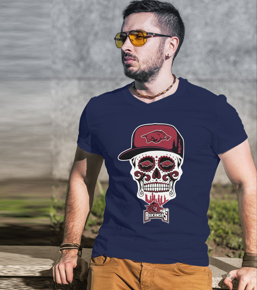 Arkansas Razorbacks Skull With Hat And Team T-Shirt