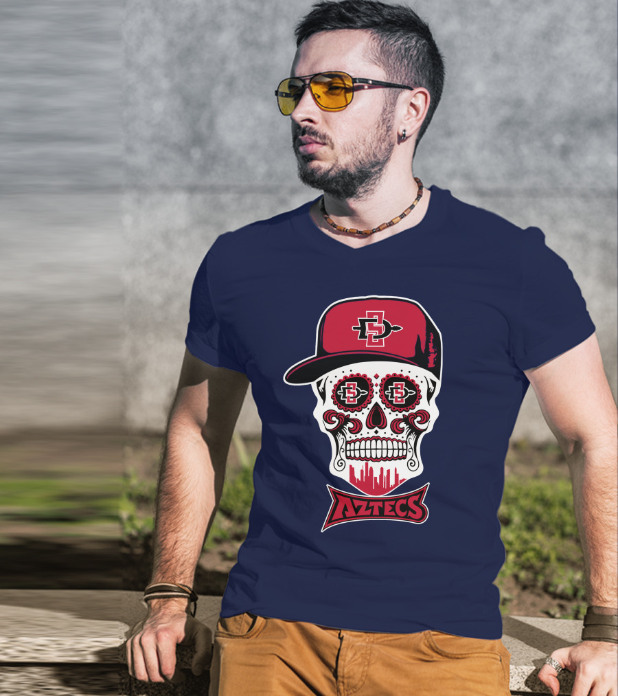 San Diego State Aztecs Skull Cap Icon With Sd Skyline T-Shirt