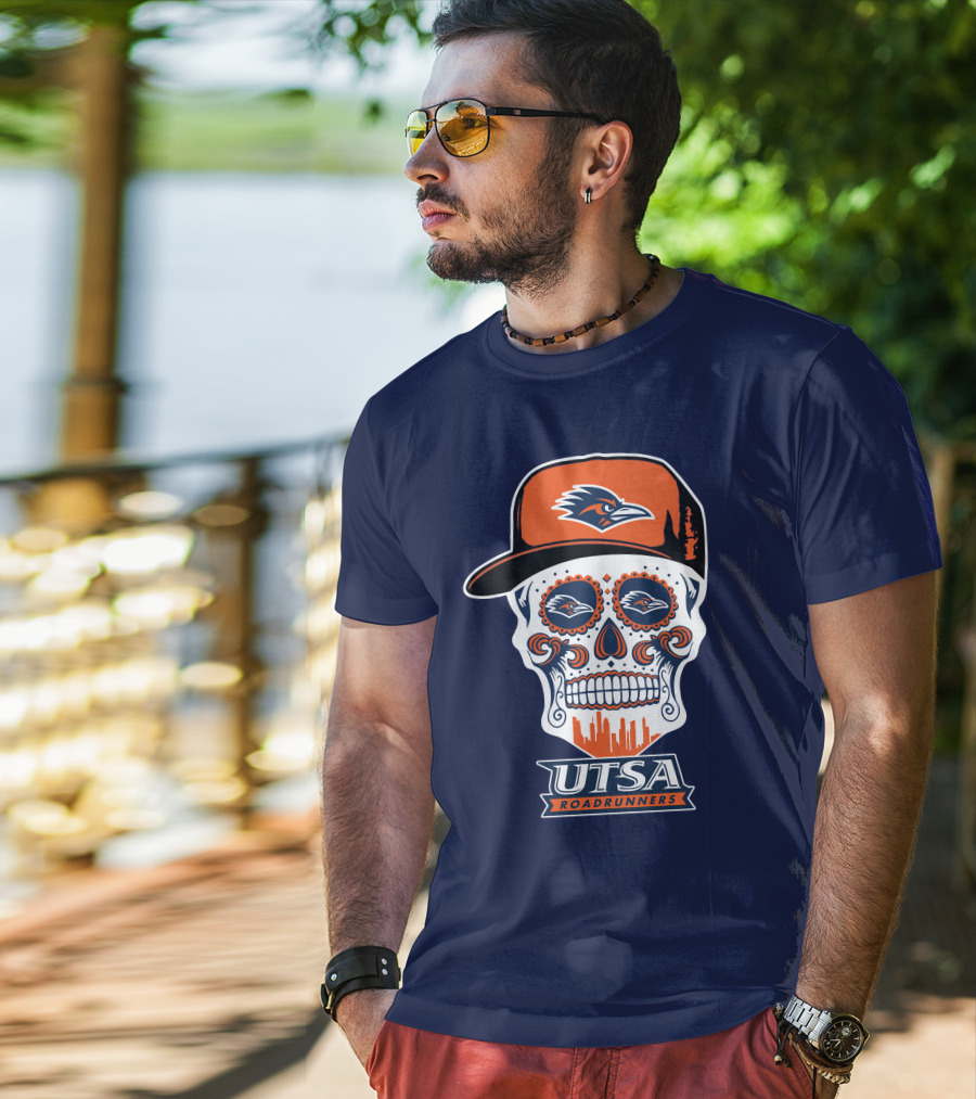 Utsa Roadrunners Sugar Skull Hat T-Shirt